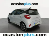 Usado Hyundai i10 67 CV (49 kW) 2024 Gris Utilitario