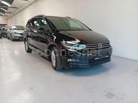 Usado VW Touran Business 122 CV (89 kW) 2021 Negro Monovolumen