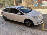 Usado Ford Focus Trend+ 125 CV (91 kW) 2015 Blanco Utilitario