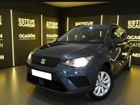 Usado Seat Arona Style 95 CV (69 kW) 2019 Gris / plata SUV