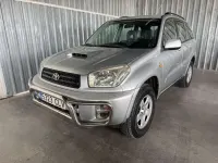 Usado Toyota RAV4 Luna 116 CV (85 kW) 2004 Gris SUV