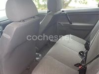 Usado VW Polo Trendline 65 CV (47 kW) 2004 Gris / plata Berlina