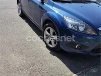 Usado Ford Focus Trend 109 CV (80 kW) 2010 Azul Familiar