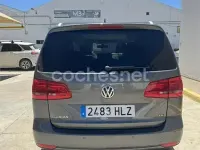 Usado VW Touran Edition 105 CV (77 kW) 2012 Gris / plata Monovolumen