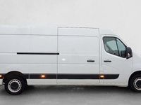 Usado Renault Master 135 CV (99 kW) 2023 Blanco Monovolumen