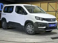 Usado Peugeot Rifter Business-Line 100 CV (73 kW) 2023 Blanco Monovolumen