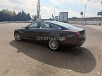 Usado Jaguar XJ Premium Luxury 385 CV (283 kW) 2010 Granate Berlina