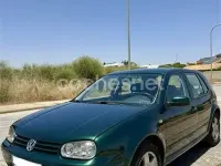 Usado VW Golf III Highline 100 CV (73 kW) 1998 Verde Berlina