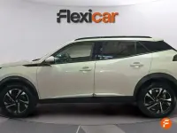 Usado Peugeot 2008 Allure 130 CV (95 kW) 2020 Blanco SUV