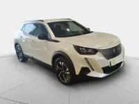Usado Peugeot e-2008 Allure 100 kW (136 CV) 2023 Gris SUV