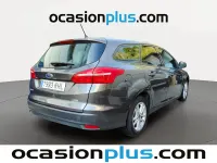 Usado Ford Focus Trend+ 125 CV (91 kW) 2018 Gris Monovolumen