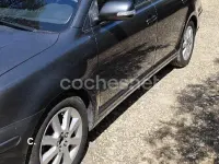 Usado Toyota Avensis Sol 129 CV (94 kW) 2007 Negro Berlina