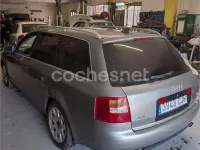 Usado Audi A6 170 CV (125 kW) 2003 Gris / plata Familiar