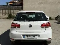 Usado VW Golf VII Advance 105 CV (77 kW) 2012 Blanco Berlina