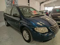 Usado Chrysler Voyager 150 CV (110 kW) 2005 Azul Monovolumen