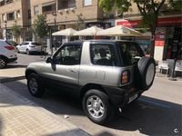 Usado Toyota RAV4 128 CV (94 kW) 1999 Gris / plata SUV