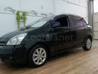 Usado Toyota Corolla Verso Luna 129 CV (94 kW) 2005 Negro Monovolumen