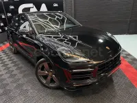 Usado Porsche Cayenne Platinum Edition 462 CV (339 kW) 2023 Negro SUV