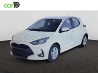 Usado Toyota Yaris Hybrid Business Edition 116 CV (85 kW) 2022 Blanco Berlina