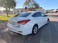 Usado Hyundai i40 136 CV (100 kW) 2013 Blanco Berlina