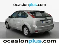 Usado Ford Focus Trend 101 CV (74 kW) 2005 Gris Utilitario