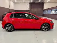 Usado VW Golf VII GTD 184 CV (135 kW) 2017 Rojo Familiar
