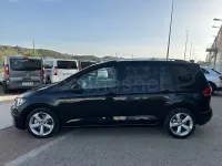 Usado VW Touran Advance 150 CV (110 kW) 2017 Negro Monovolumen