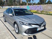 Usado Toyota Camry Advance 218 CV (160 kW) 2020 Gris / plata Berlina
