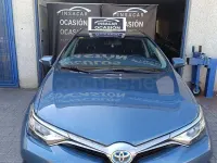 Usado Toyota Auris Hybrid 136 CV (100 kW) 2015 Azul Berlina