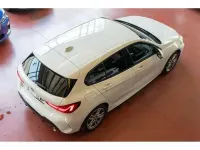 Usado BMW 118 M Sport 150 CV (110 kW) 2022 Blanco Utilitario