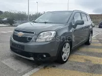 Usado Chevrolet Orlando LT 130 CV (95 kW) 2011 Gris / plata Monovolumen