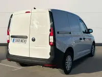 Usado VW Caddy 102 CV (75 kW) 2025 Blanco Monovolumen