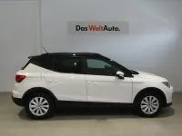Usado Seat Arona Style 115 CV (84 kW) 2025 Blanco SUV