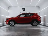 Usado Volvo XC40 Core 197 CV (144 kW) 2024 Rojo SUV