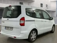 Usado Ford Tourneo Courier Trend 76 CV (55 kW) 2015 Blanco Monovolumen