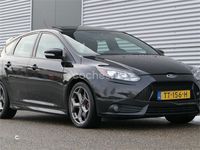 Usado Ford Focus ST 250 CV (183 kW) 2014 Negro Berlina