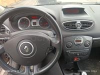 Usado Renault Clio II Exception 105 CV (77 kW) 2009 Beige Berlina