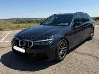 Usado BMW 530e Comfort Edition 292 CV (214 kW) 2021 Negro Familiar