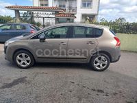 Usado Peugeot 3008 Active 112 CV (82 kW) 2012 Gris / plata Berlina