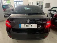 Usado Skoda Octavia Style 150 CV (110 kW) 2020 Negro Berlina