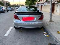 Usado Mercedes C220 143 CV (105 kW) 2001 Gris / plata Berlina