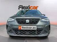 Usado Seat Arona Style 110 CV (80 kW) 2023 Gris SUV