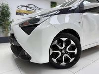 Usado Toyota Aygo X-play 72 CV (52 kW) 2020 Blanco Utilitario