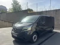 Usado Renault Trafic 120 CV (88 kW) 2020 Negro Monovolumen