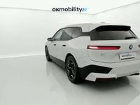 Usado BMW iX 239 kW (326 CV) 2023 Blanco SUV