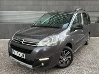 Usado Citroën Berlingo Shine 100 CV (73 kW) 2018 Marrón Monovolumen