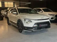 Usado Kia Niro 141 CV (103 kW) 2023 Blanco SUV