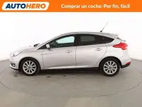 Usado Ford Focus Titanium 125 CV (91 kW) 2015 Gris Utilitario