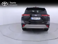 Usado Toyota Highlander Luxury 246 CV (180 kW) 2022 Marrón SUV