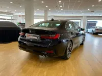 Usado BMW 318 150 CV (110 kW) 2022 Negro Berlina